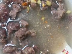 -烂厅下牛肉汤