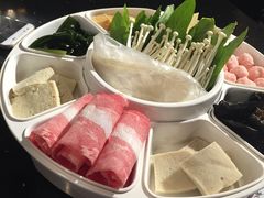 -鸡遇虾煲干锅火锅(小寨金莎店)