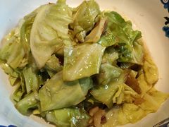 炝炒青卷心菜-味上湘菜馆(河马店)