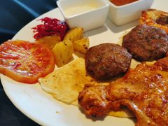 -Efes Turkish & Mediterranean Cuisine 艾菲斯餐厅(陆家嘴店)