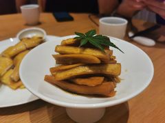 -顺风汤馆·广府粤菜(江宸天街店)