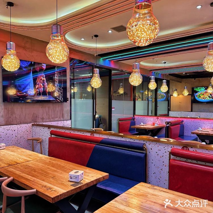 这家烧烤东北菜也太好吃了❗