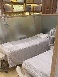 -塑青春&伊肤泉祛痘皮肤管理