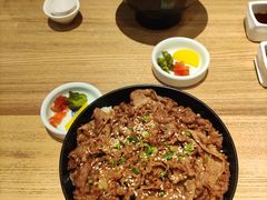 牛肉盖饭-隐泉之语日式料理(王府中环店)