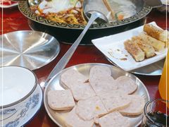 -重庆三峡火锅城(梅林店)