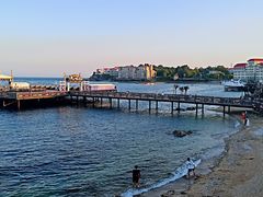 -北戴河碧螺塔海上酒吧公园