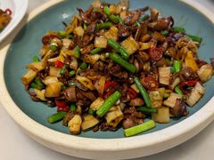 -嘉丰湘菜馆(芳群园店)