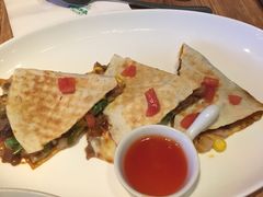 -玛格萝妮(汇智国际商业中心店)