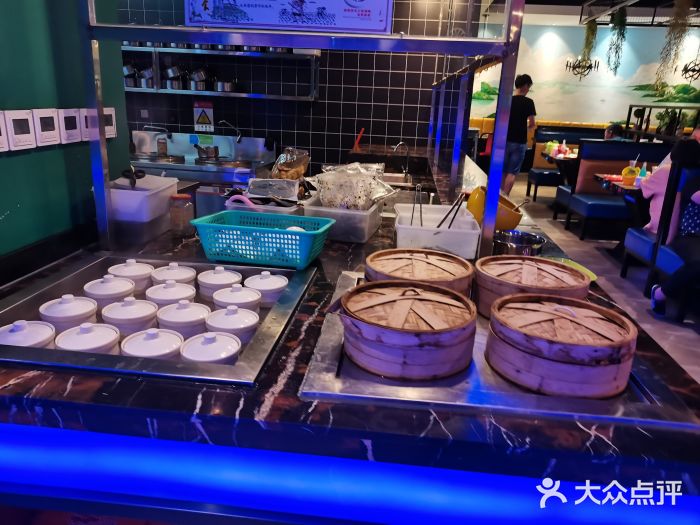 金太郎海鲜姿造自助烤肉火锅(新天城市广场店)自助取餐区图片