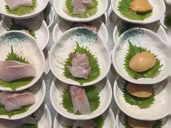 -雍容荟帝王蟹活龙虾展台自助(IFS黑金店)