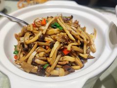 -湘聚唐缘正宗湖南湘菜(盈坤世纪店)