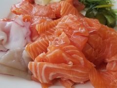 -东方红海鲜百汇(国际大厦店)