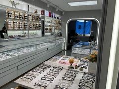 -潘多拉眼镜·蔡司依视路明月(潘家园店)