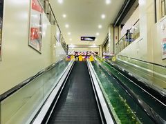 -港澳广场购物中心