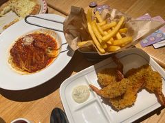 -菲滋意式餐厅(海宁银泰城店)