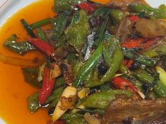 -犇逸·乐山跷脚牛肉·四川现炒(览海店)