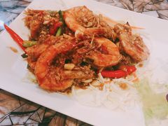-两兄弟Song Pee Nong(2号店)