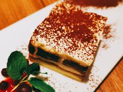 -必胜客(环球店)