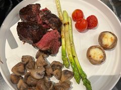 -LES ELITES 英集荟(南京西路店)