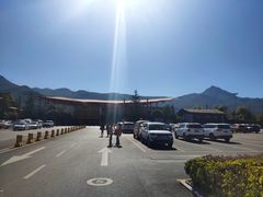 停车场-丽江千古情