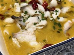 金汤酸菜鱼-聚丰园•湖鲜餐厅(阿红私房菜梅石路店)
