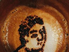 -潮一不贰·法式甜品·生日蛋糕·西式简餐(外滩店)