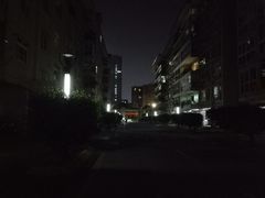 -领晟体育蓝天花园室内游泳馆