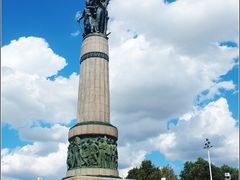 -人民防洪胜利纪念塔