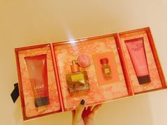 -Victoria's Secret(杭州湖滨银泰in77店)