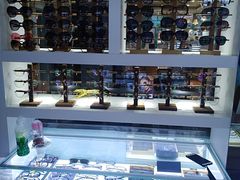-广州宝岛眼镜武汉和光眼镜市场西区店
