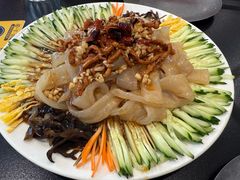 大拉皮-红东阁东北菜烤肉酒馆(CROSS万象汇店)