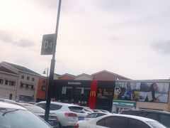 -麦当劳(成都时代奥特莱斯店)