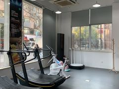 -APT运动康复中心(徐汇万科店)