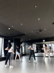 点击看大图 -OCEAN DANCE高空舞蹈室