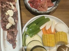 -炼火烤肉店