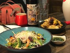 -HIGH FIVE哈福手工汉堡(桂林路店)