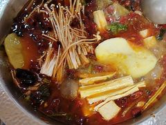 -鸡遇虾煲干锅火锅(小寨金莎店)