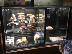 面包甜点陈列柜-星巴克(佛山南海万科店)