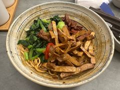 -梅溪·小伙子干挑面(安吉总店)