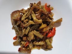 -呷佬·长沙手工米粉(金沙江路店)