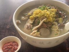 -潮镇老尾牛杂(环城西路店)