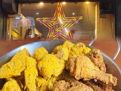 -BHC炸鸡(明洞总店)