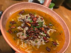 腌菜松板肉-云海肴·汽锅鸡·云南菜(天山百盛优客店)