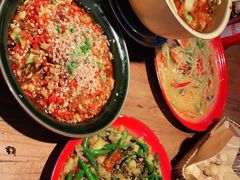 -先启半步颠小酒馆(白麓里店)