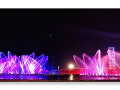 -东港音乐喷泉广场
