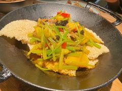 一个锅巴和时蔬-薇酌饮·陕西菜(南门外店)