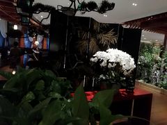 景观位-八府香鸭·啫啫煲(华山路店)