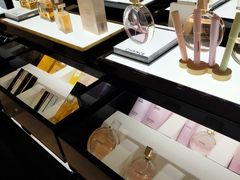 -CHANEL 香奈儿(海岸城店)