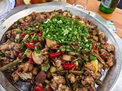 -廖哥泡椒兔(峨眉店)