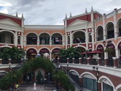 -佛罗伦萨小镇广佛名品奥特莱斯(疏港路店)